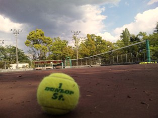 tennis-april